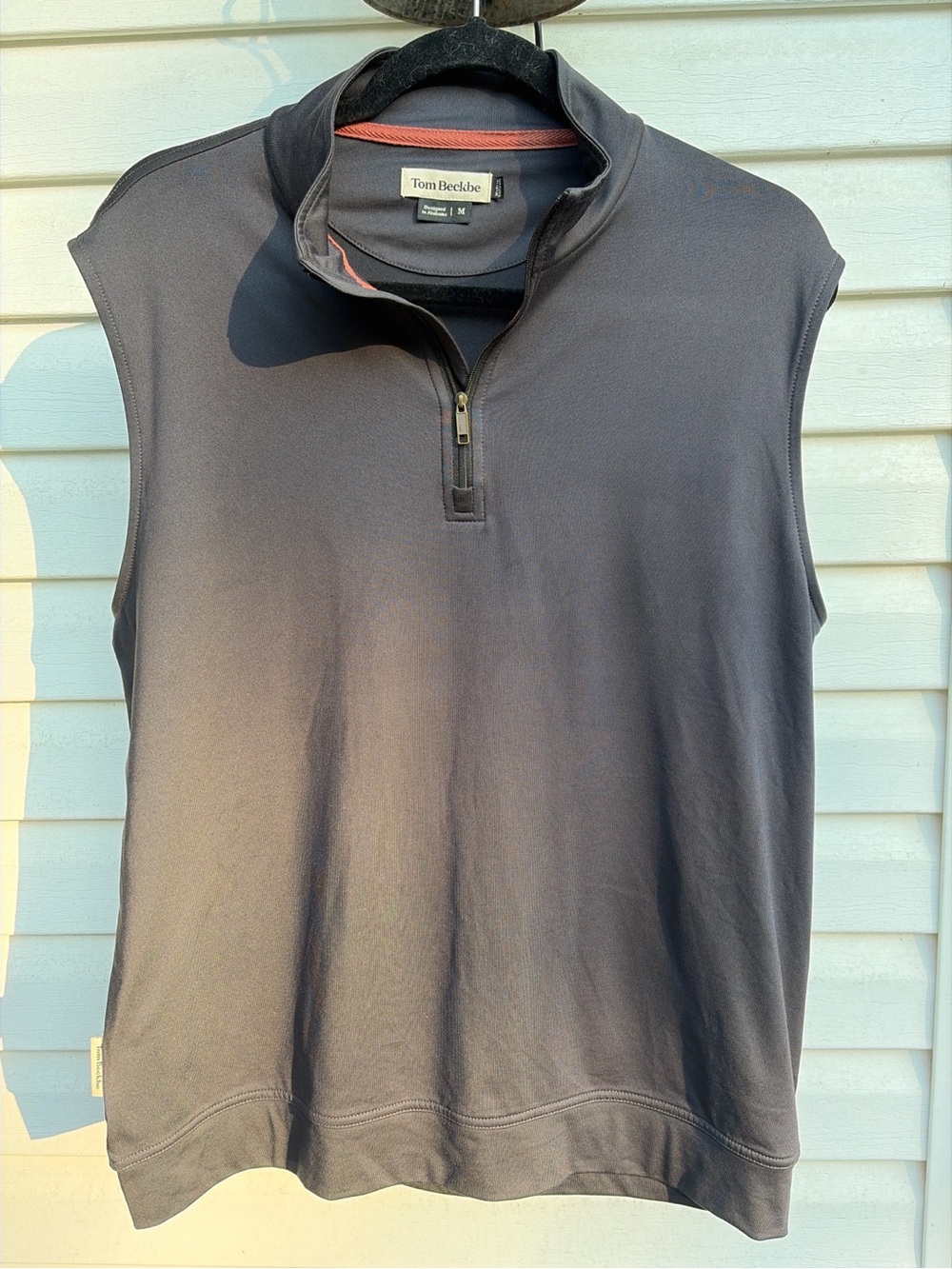 Tom Beckbe Men’s Medium Charcoal Performance Stretch Quarter Zip Golf Vest